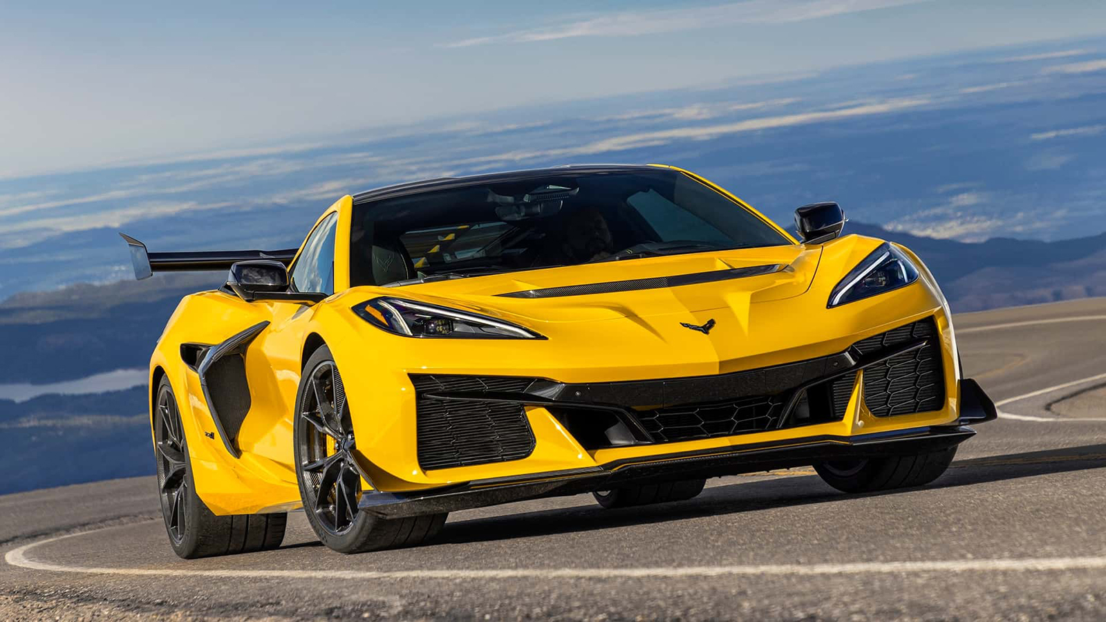 Η νέα Chevrolet Corvette ZR1 έφτασε με 1.078 άλογα!